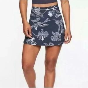 ATHLETA Blue Floral Sonic Tennis Active Skort Size Small